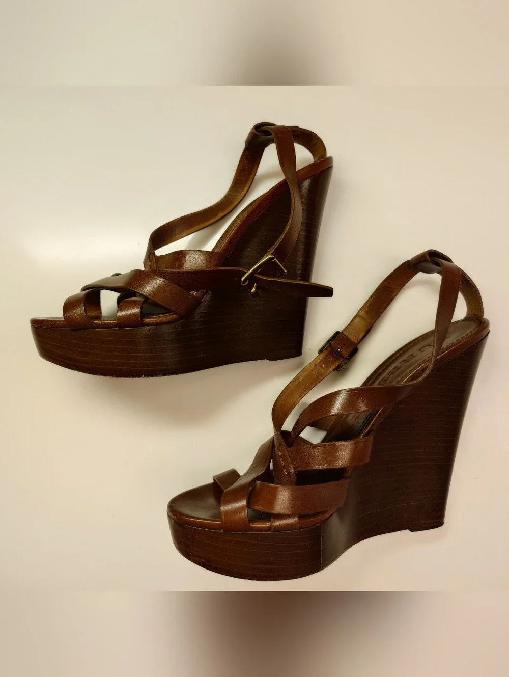 EUC Iconic Brown BURBERRY Delamer Leather Platform Wedge Sandal 39 Runway Heels